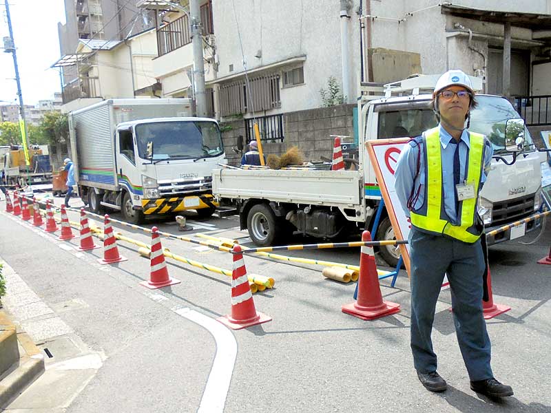 ライフライン工事警備の様子