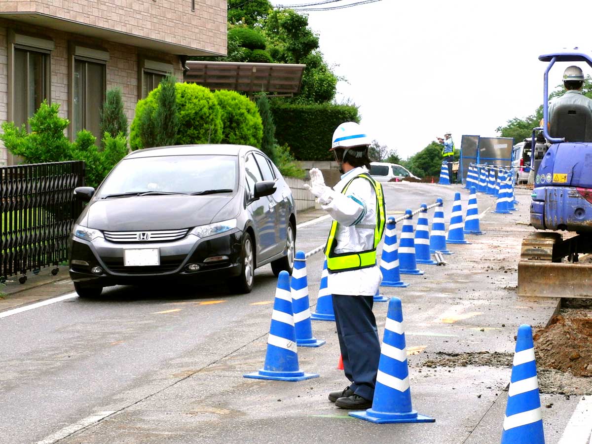 交通誘導警備の様子